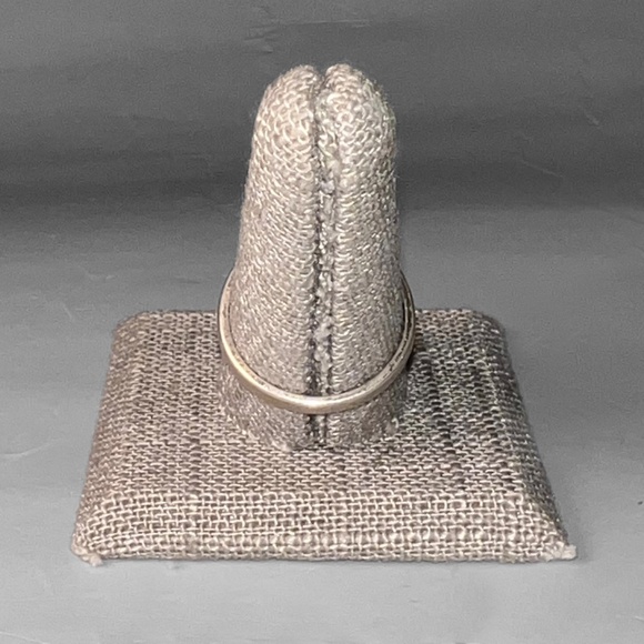 Vintage Silver & Hematite Ring - Picture 6 of 7